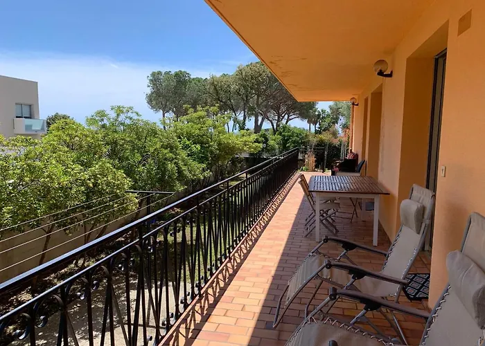 Casa Rossa Apartment *